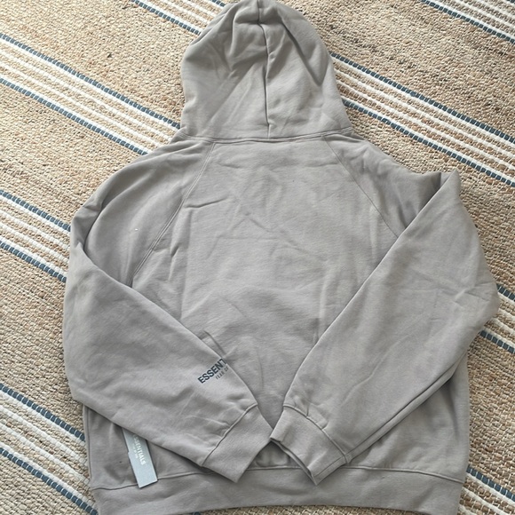 NWT, AUTHENTIC Essentials FEAR OF GOD, Hoodie - OLIVE/KHAKI Large - Picture 11 of 13